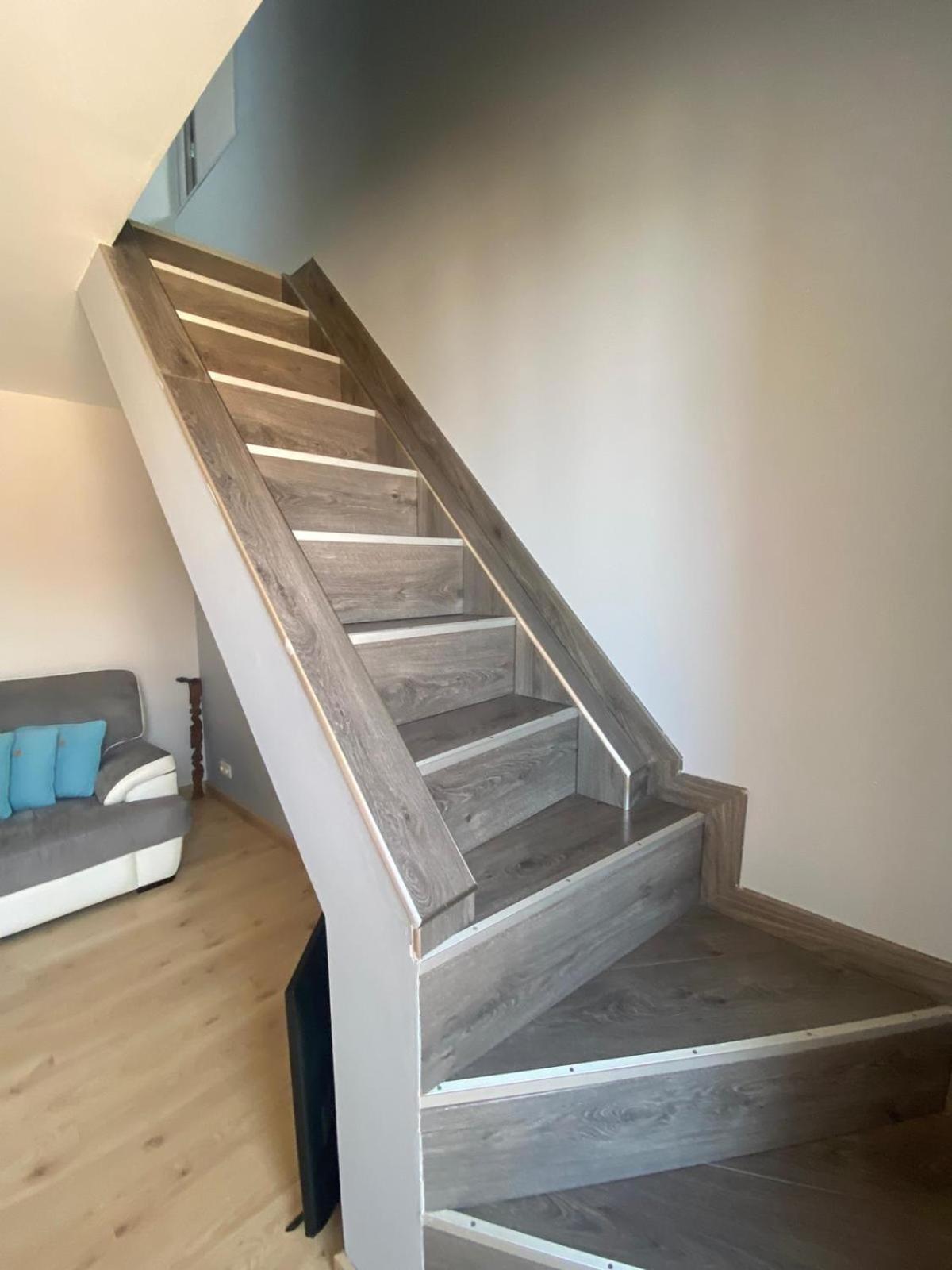 شقة Duplex A La Frontiere De Monaco بوزولي المظهر الخارجي الصورة