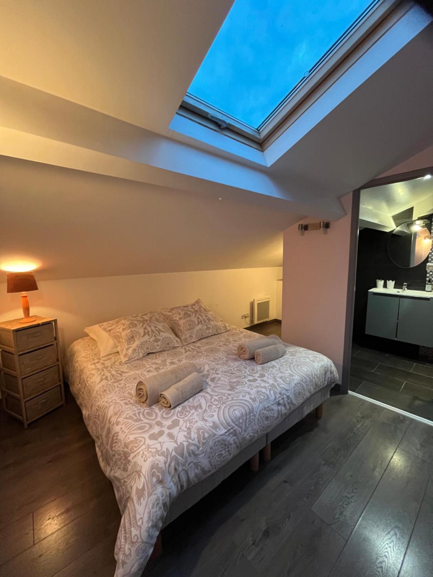 شقة Duplex A La Frontiere De Monaco بوزولي المظهر الخارجي الصورة