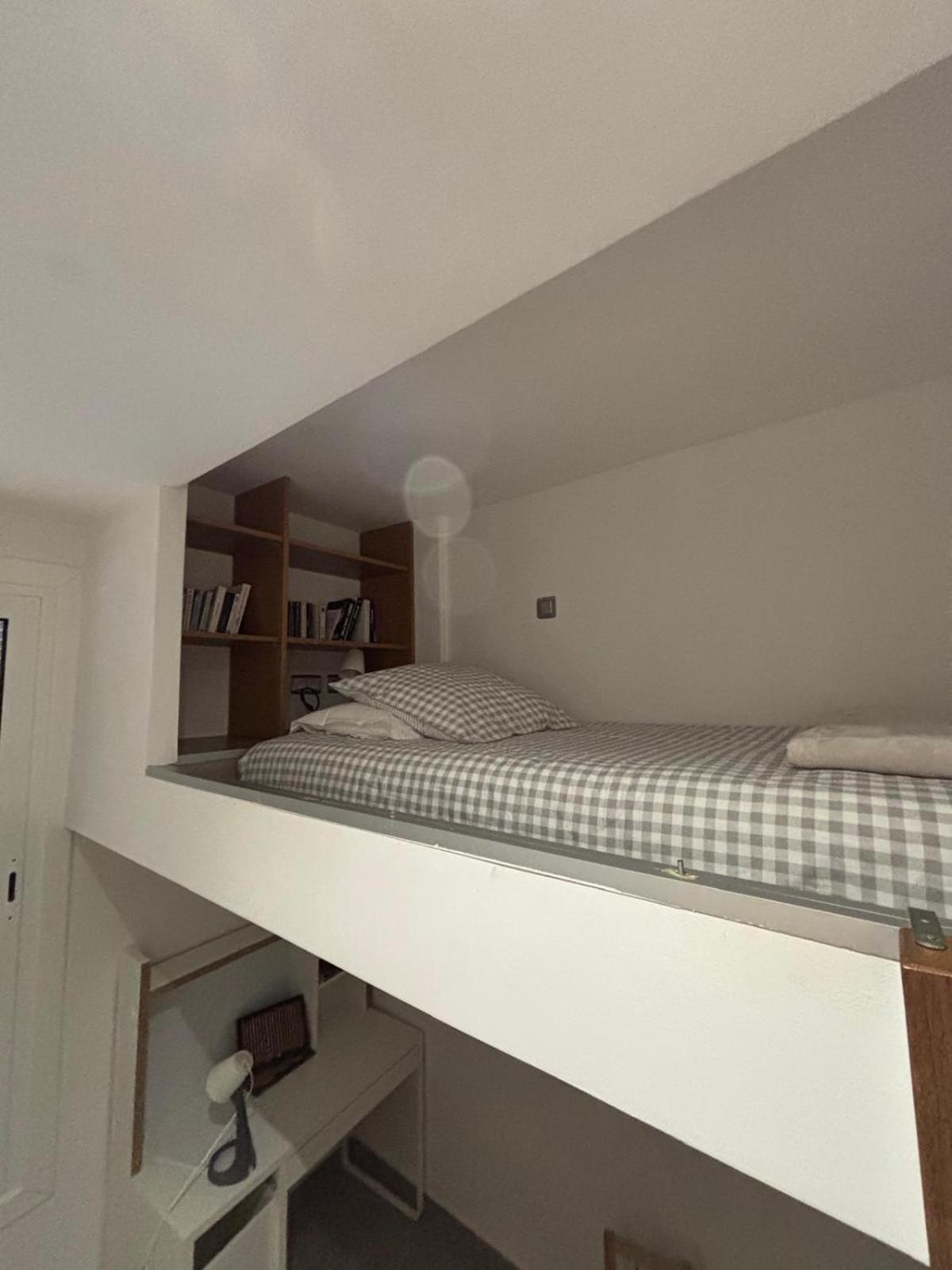 شقة Duplex A La Frontiere De Monaco بوزولي المظهر الخارجي الصورة